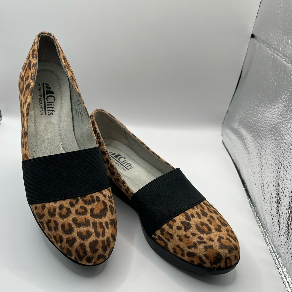 Cliffs by White Mountain Animal Print Loafers with Black Strap